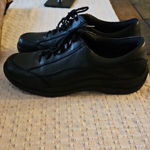 Natural Sport Comfort Walking Shoes - Black Leather - Women’s 7.5 Medium